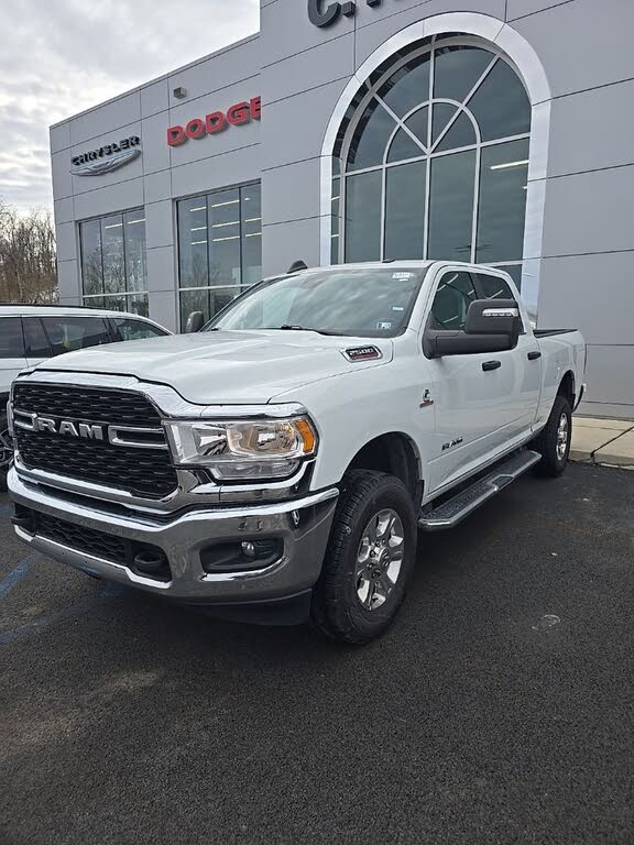 2024 RAM 2500 Big Horn Crew Cab 4WD