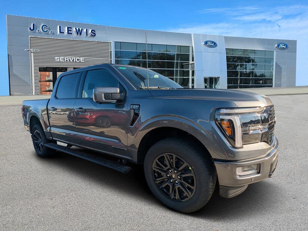 2025 Ford F-150 Platinum SuperCrew 4WD