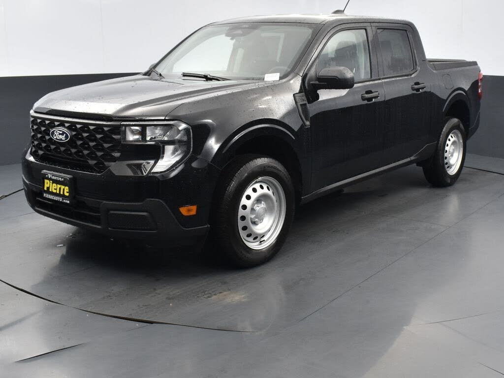 2026 Ford Maverick XL SuperCrew FWD