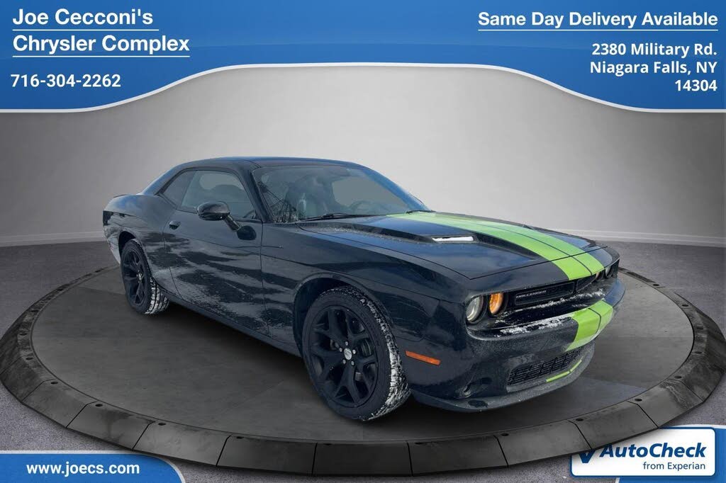 2015 Dodge Challenger SXT Plus RWD