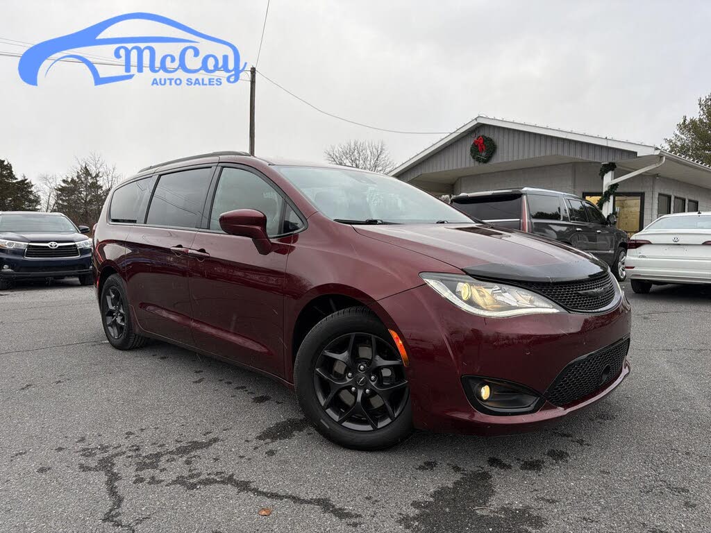2018 Chrysler Pacifica Touring L Plus FWD