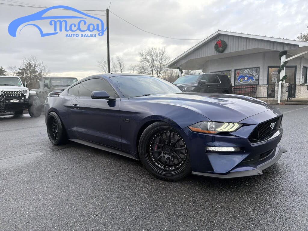 2018 Ford Mustang GT Premium Coupe RWD