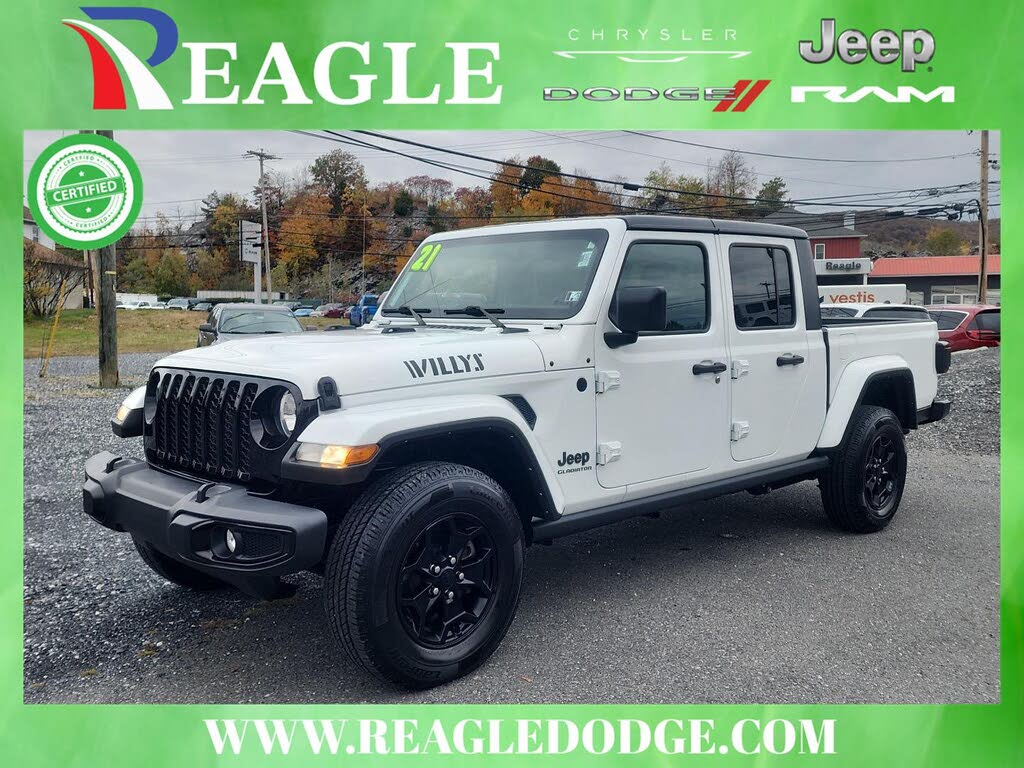 2021 Jeep Gladiator Willys Crew Cab 4WD