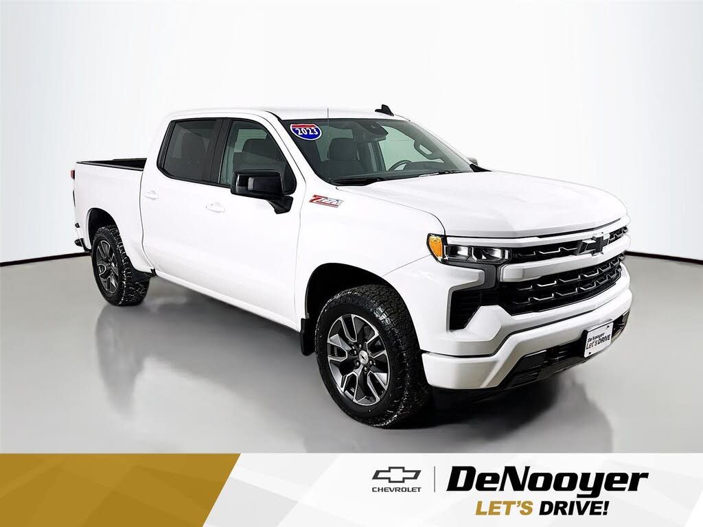 2023 Chevrolet Silverado 1500 RST Crew Cab 4WD