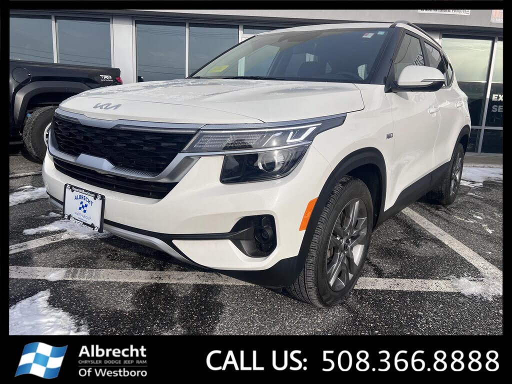 2023 Kia Seltos S AWD