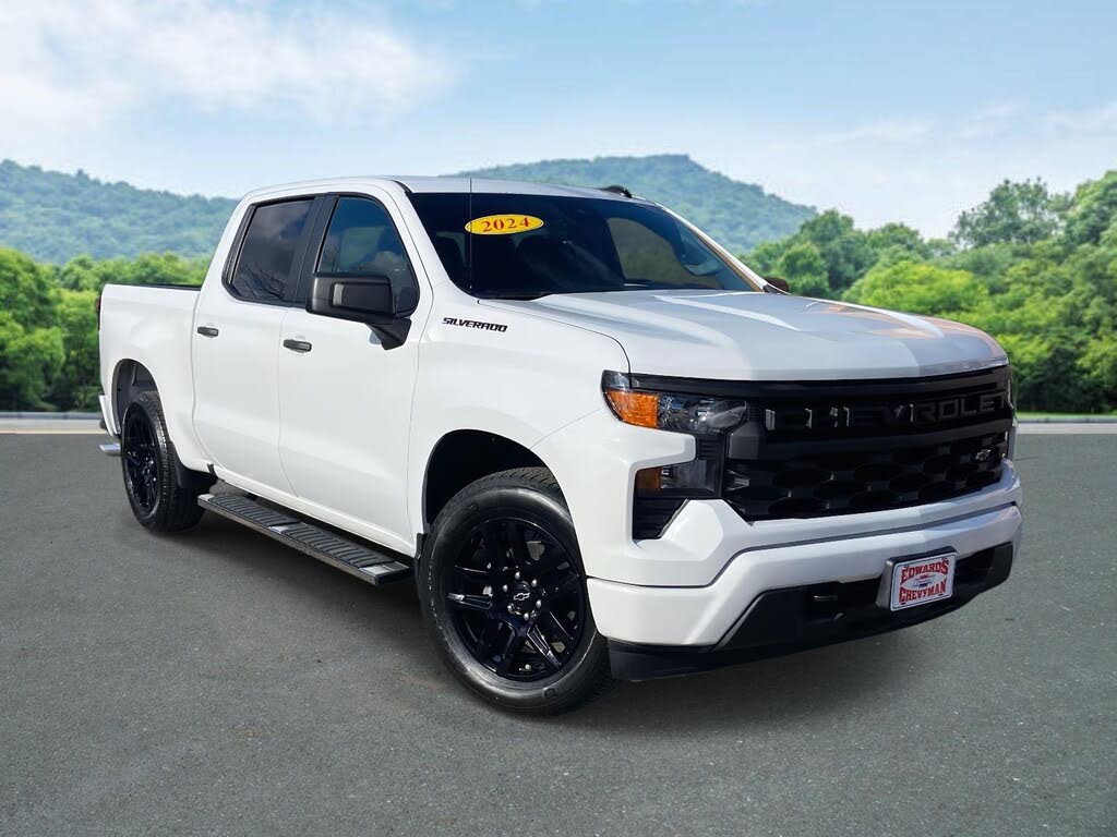 2024 Chevrolet Silverado 1500 Custom Crew Cab RWD