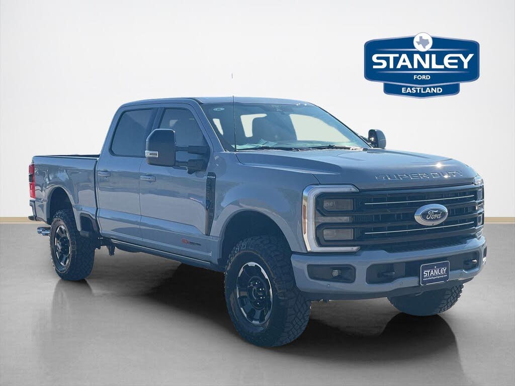 2025 Ford F-250 Super Duty Platinum Crew Cab 4WD