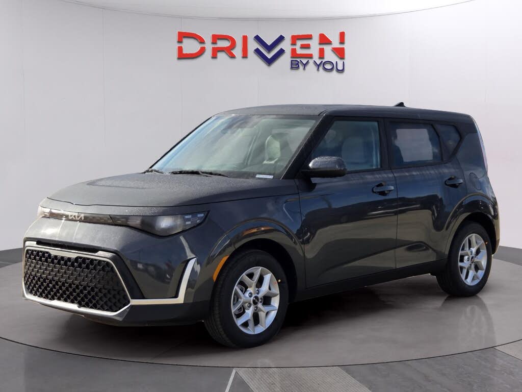 2025 Kia Soul LX FWD