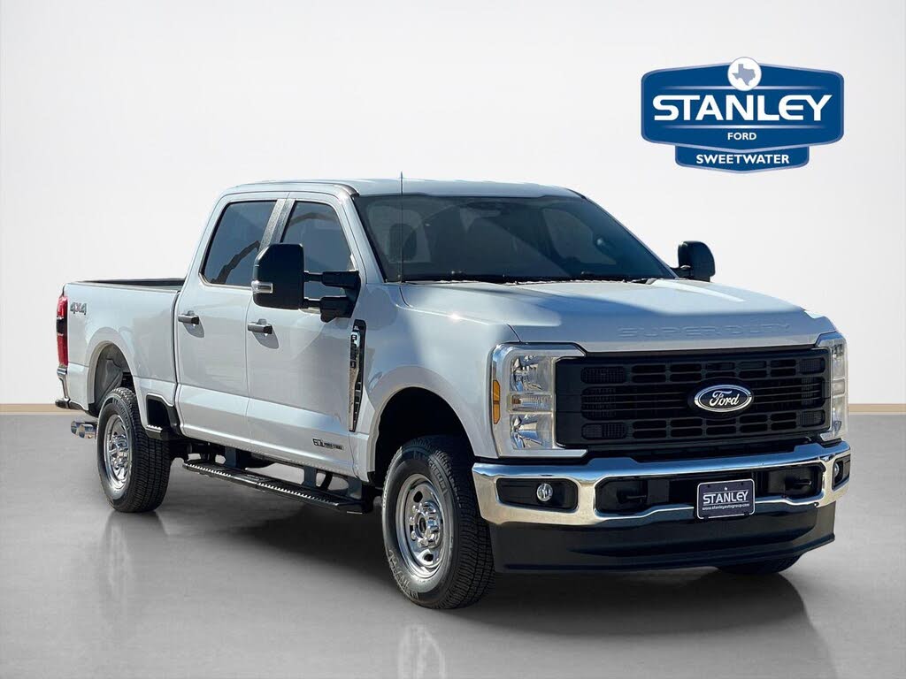 2026 Ford F-250 Super Duty XL Crew Cab 4WD