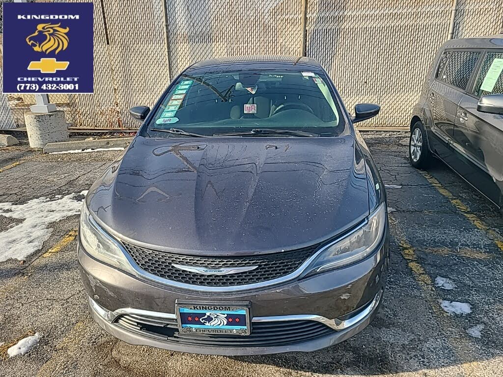 2015 Chrysler 200 Limited Sedan FWD