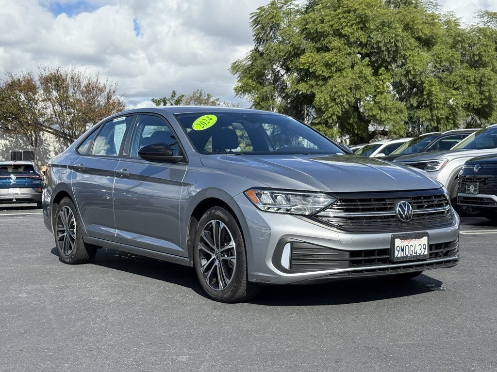 2024 Volkswagen Jetta Sport FWD