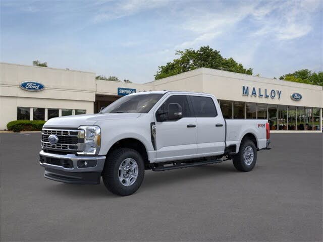 2026 Ford F-250 Super Duty XLT Crew Cab 4WD