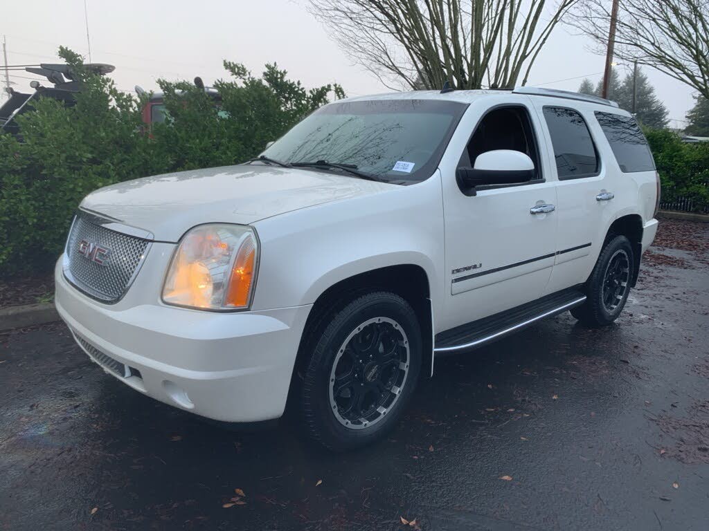 2012 GMC Yukon Denali AWD