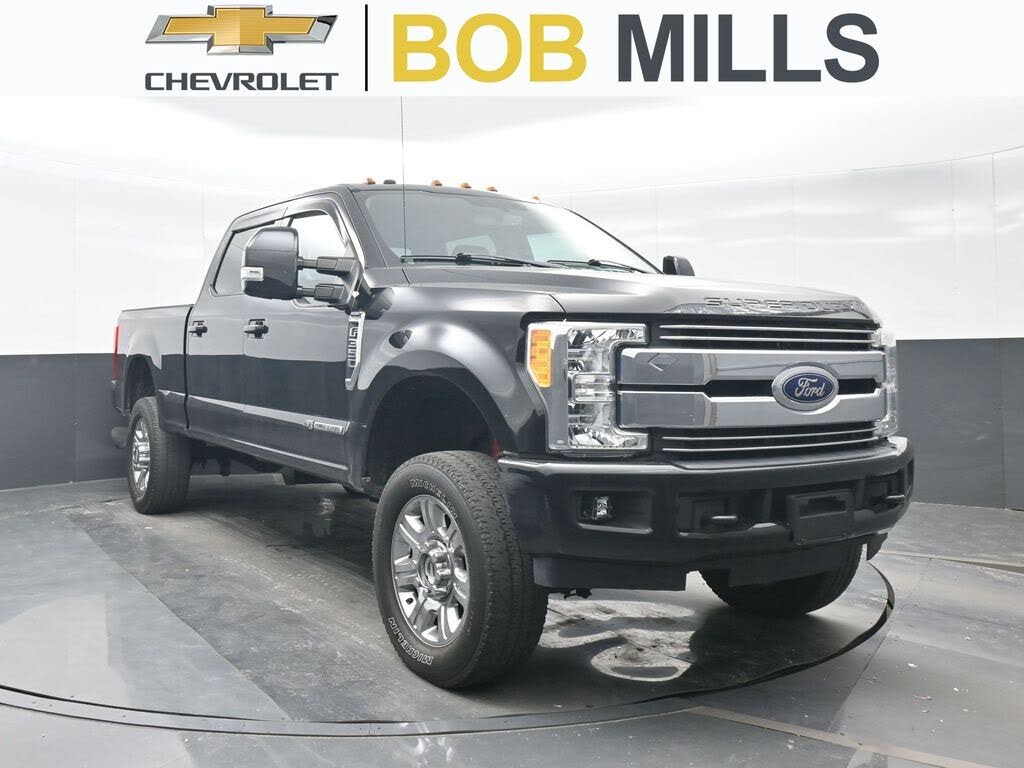 2017 Ford F-350 Super Duty Lariat Crew Cab 4WD