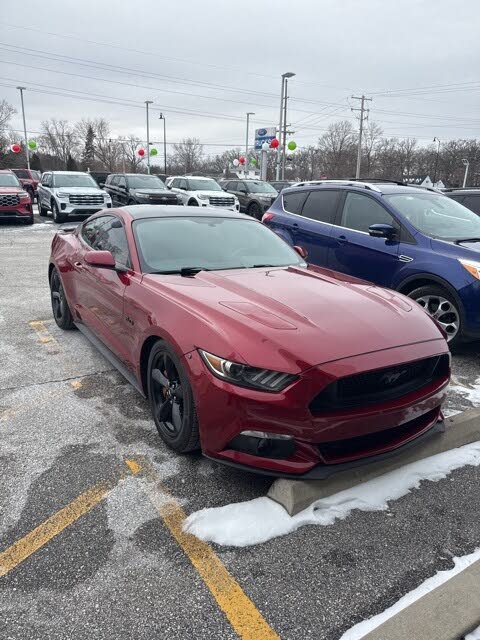 2017 Ford Mustang GT Coupe RWD