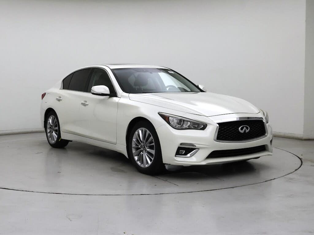 2018 INFINITI Q50 3.0t Luxe AWD