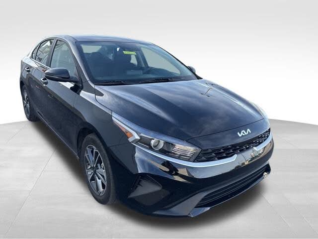 2023 Kia Forte LXS FWD