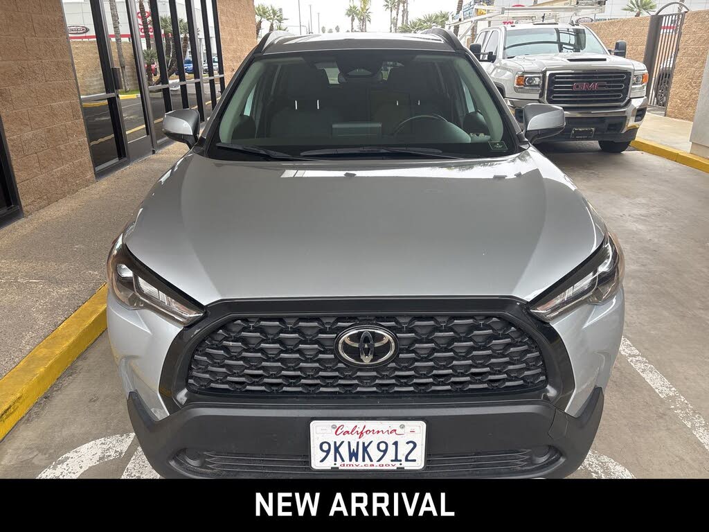 2024 Toyota Corolla Cross LE FWD