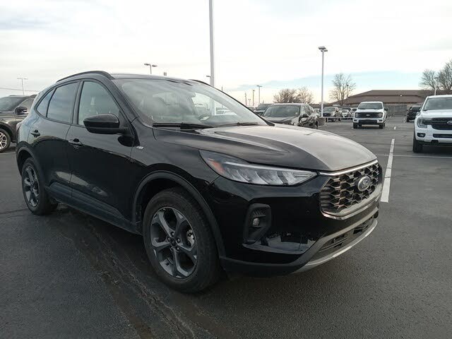2025 Ford Escape ST-Line Select AWD