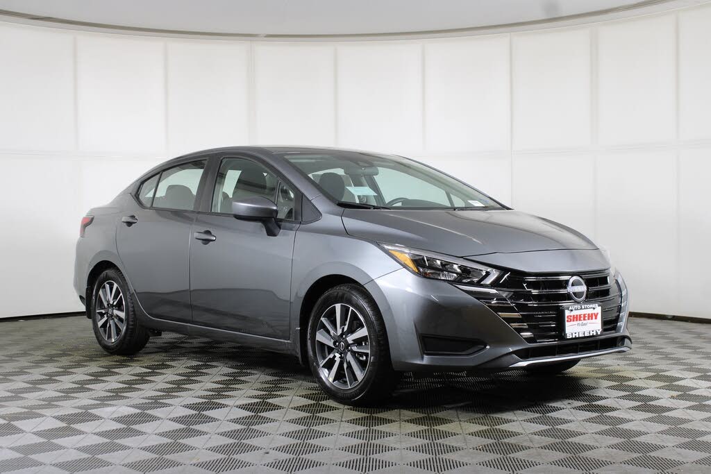 2025 Nissan Versa SV FWD