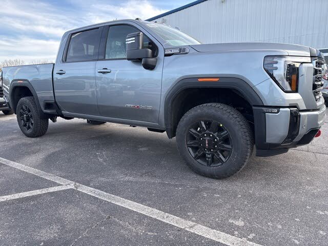 2026 GMC Sierra 2500HD AT4 Crew Cab 4WD