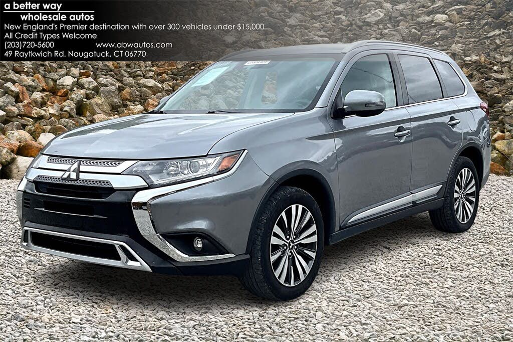 2020 Mitsubishi Outlander SE FWD