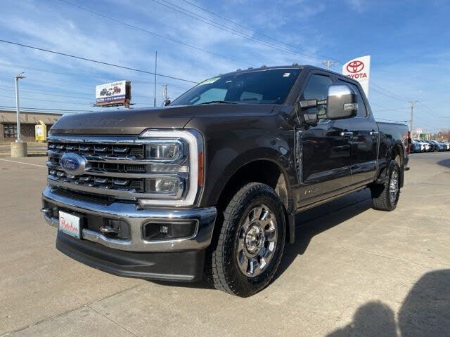 2023 Ford F-350 Super Duty Lariat Crew Cab 4WD