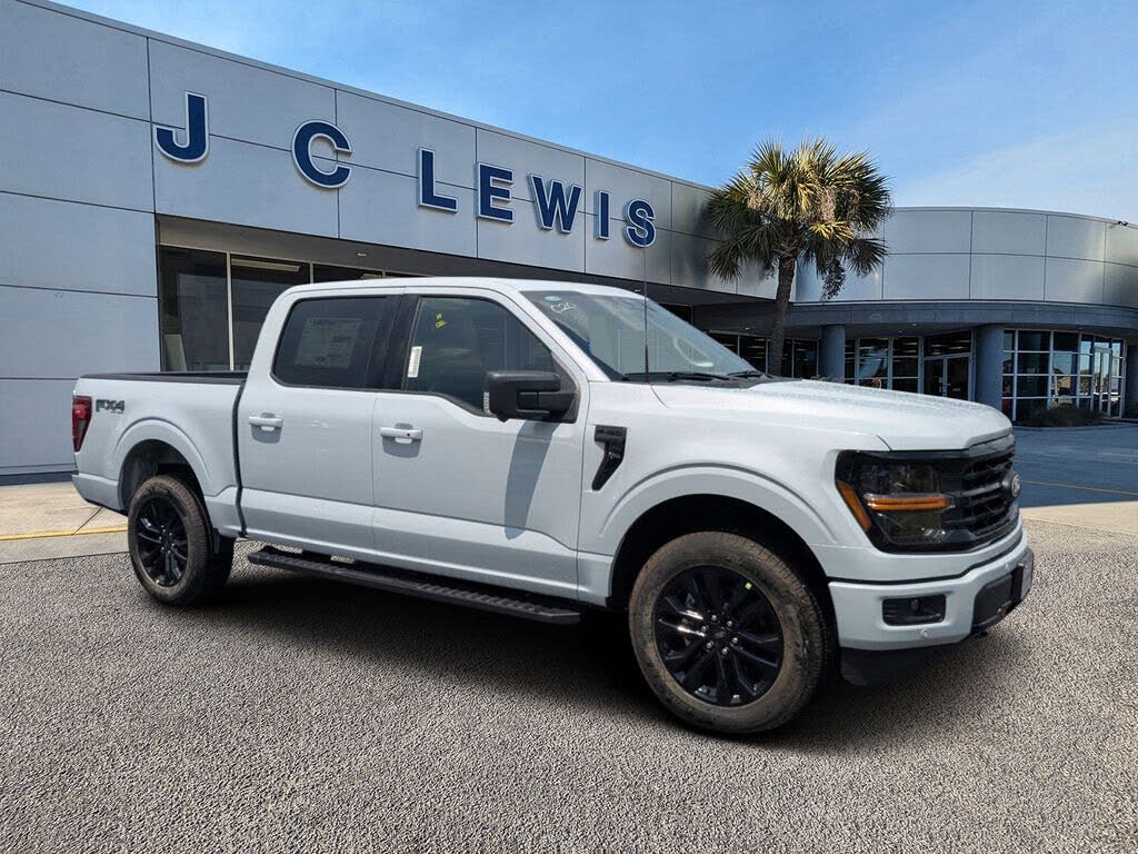 2025 Ford F-150 XLT SuperCrew 4WD