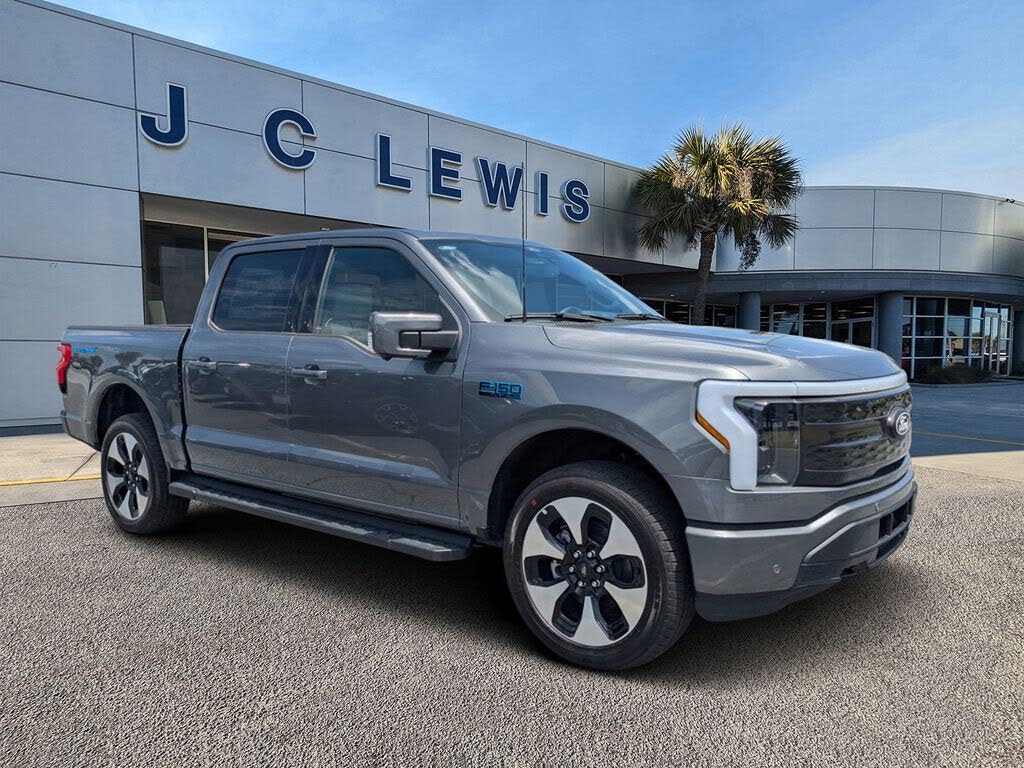 2025 Ford F-150 Lightning Platinum SuperCrew AWD