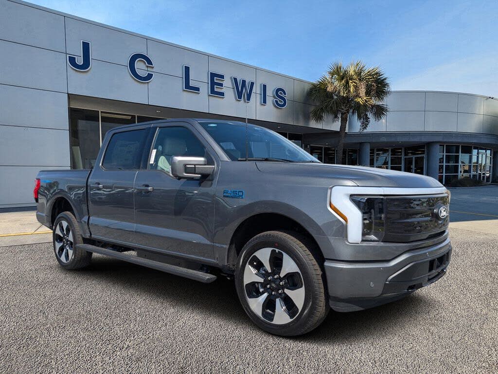 2025 Ford F-150 Lightning Platinum SuperCrew AWD