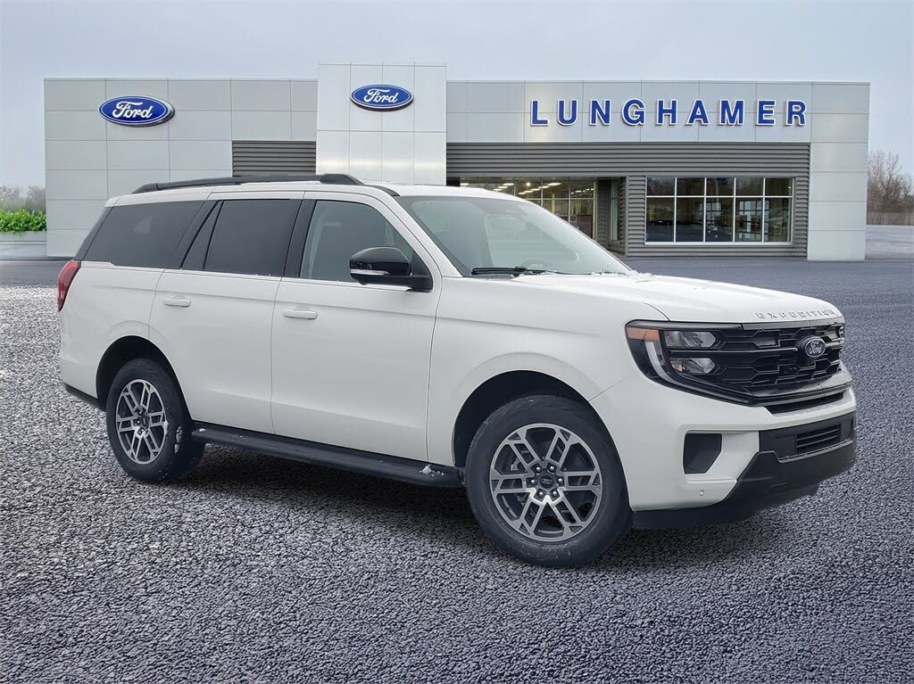 2026 Ford Expedition Active 4WD