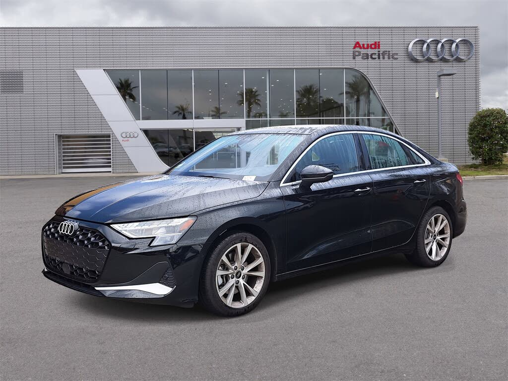 2025 Audi A3 quattro Premium 40 TFSI