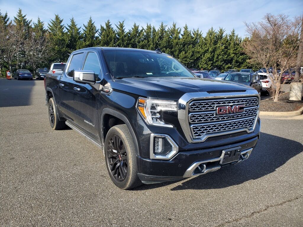 2020 GMC Sierra 1500 Denali Crew Cab 4WD