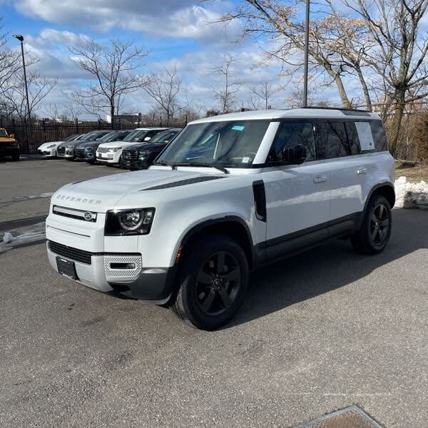 2023 Land Rover Defender 110 SE AWD