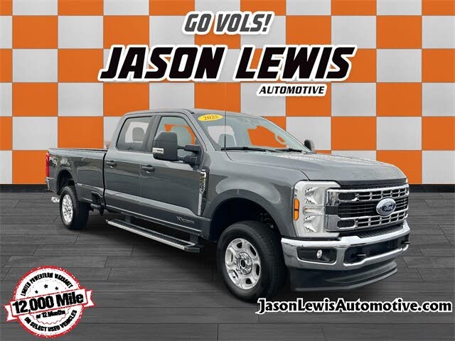 2025 Ford F-250 Super Duty XLT Crew Cab 4WD