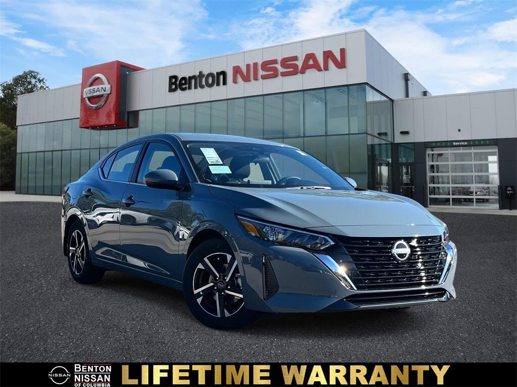 2025 Nissan Sentra SV FWD
