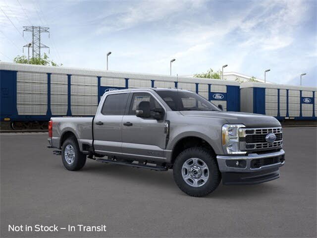 2026 Ford F-250 Super Duty XLT Crew Cab 4WD