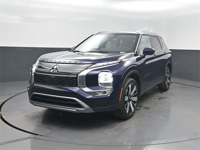 2026 Mitsubishi Outlander SEL FWD