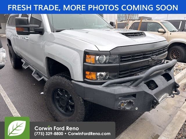 2017 Chevrolet Silverado 2500HD LTZ Crew Cab 4WD