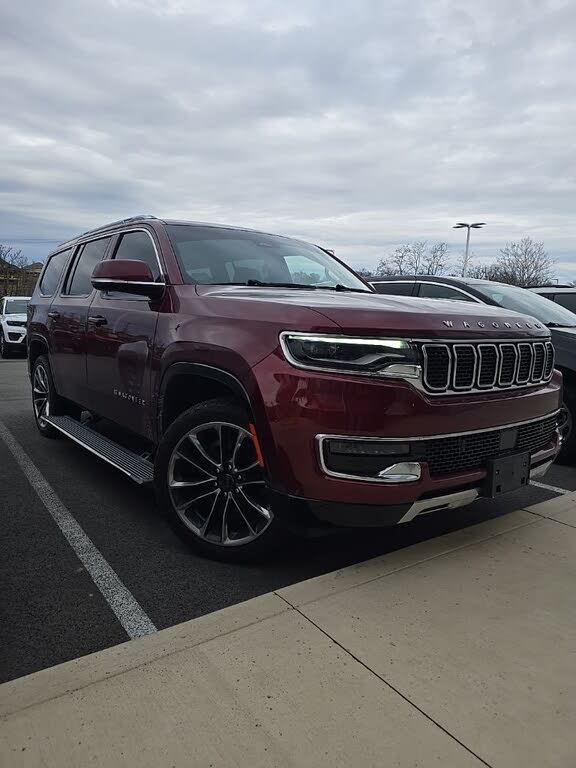 2022 Jeep Wagoneer Series III 4WD