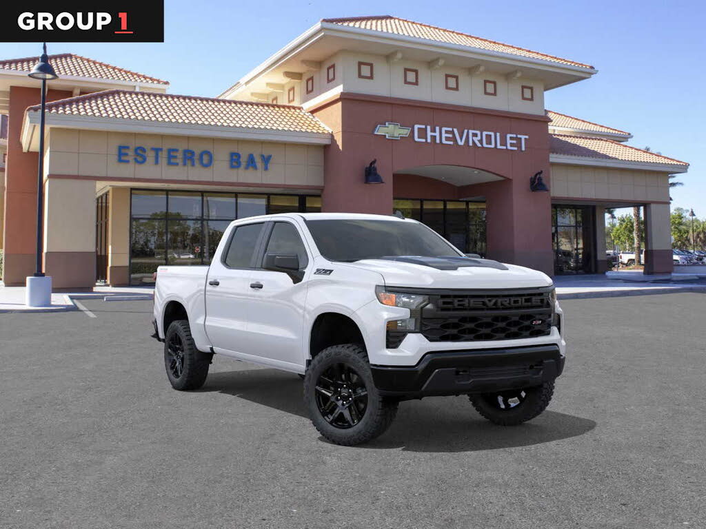 2026 Chevrolet Silverado 1500 Custom Trail Boss Crew Cab 4WD