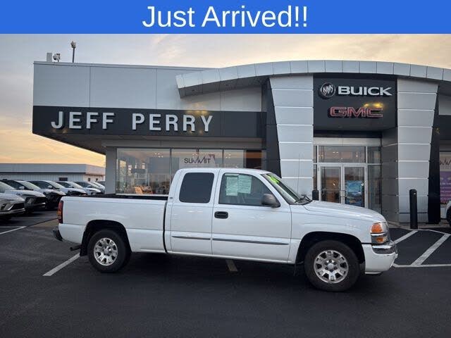 2006 GMC Sierra 1500 SLE1 Extended Cab 6.5 ft. RWD