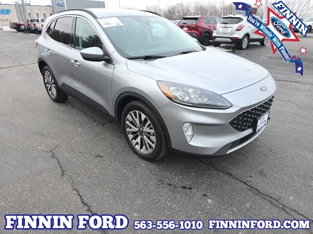 2022 Ford Escape Titanium AWD