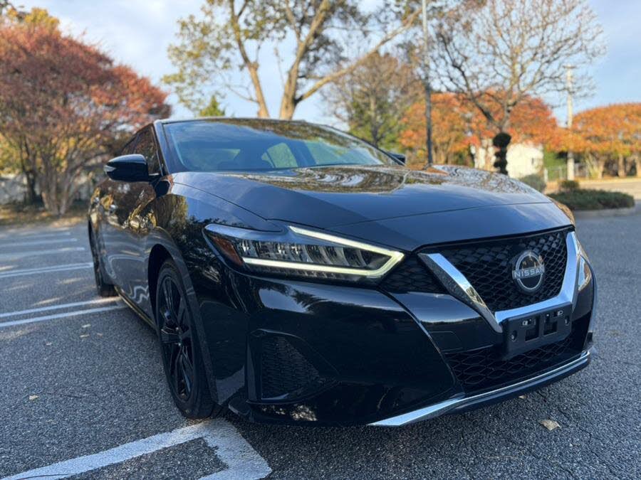 2023 Nissan Maxima SV FWD