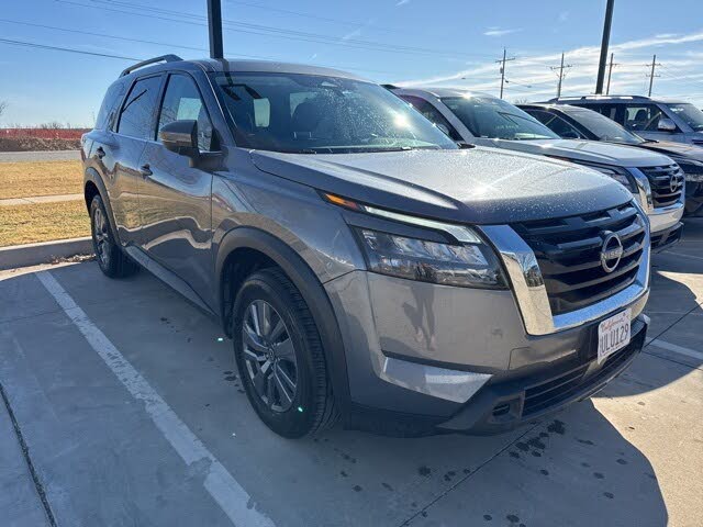 2024 Nissan Pathfinder SV FWD