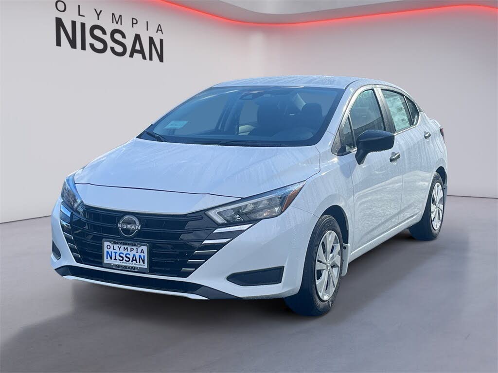 2025 Nissan Versa S FWD