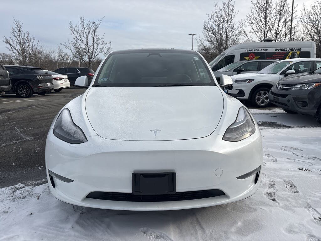 2025 Tesla Model Y Performance AWD