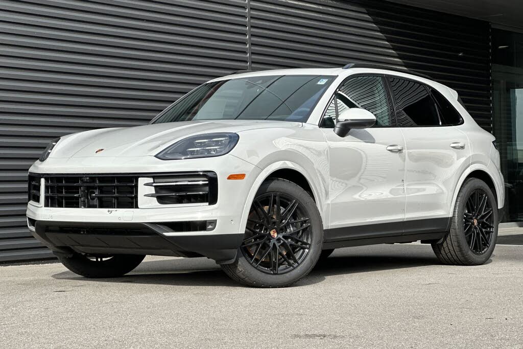 2026 Porsche Cayenne AWD