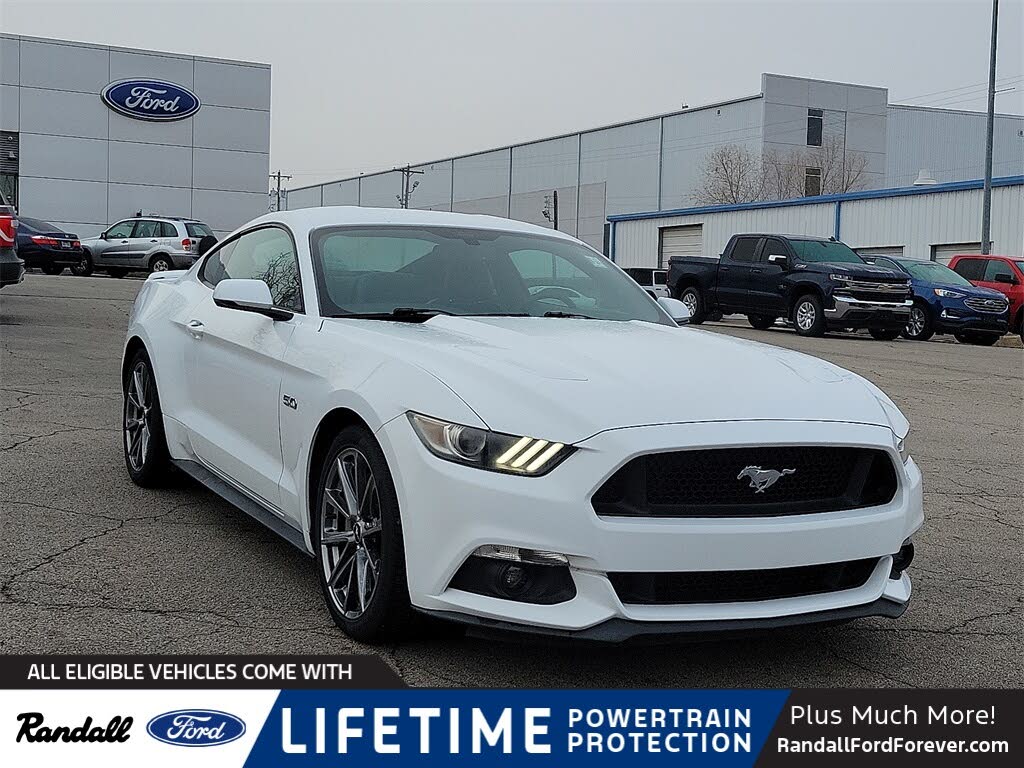 2015 Ford Mustang GT Premium Coupe RWD