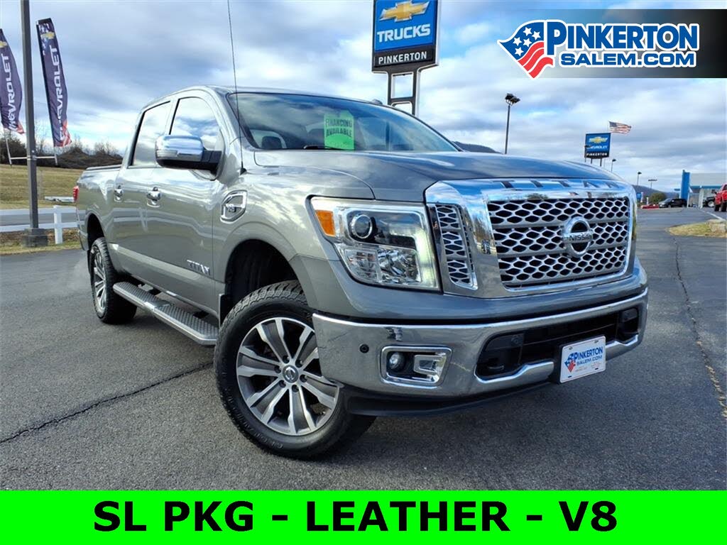 2017 Nissan Titan SL Crew Cab 4WD